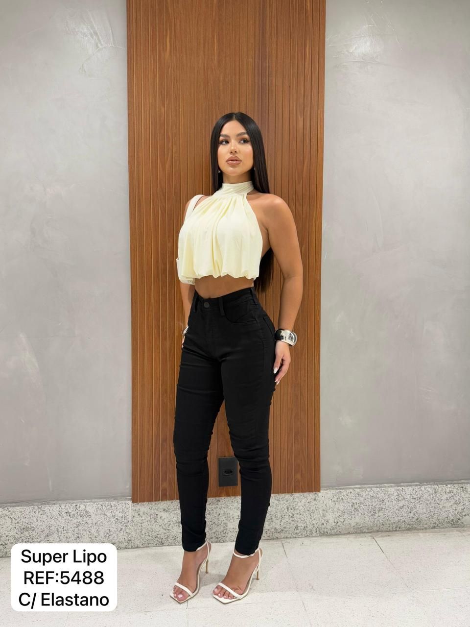 Jeans Modelo Skinny con Faja Interior